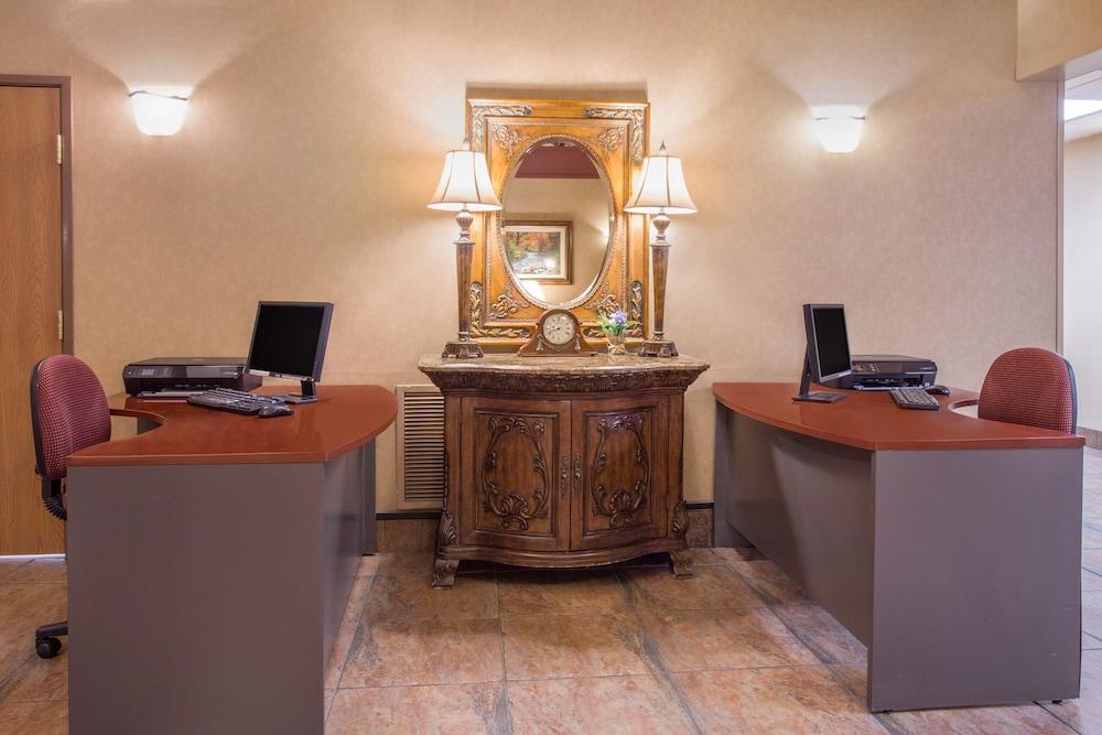 Quality Inn & Suites Wellington - Fort Collins Ngoại thất bức ảnh