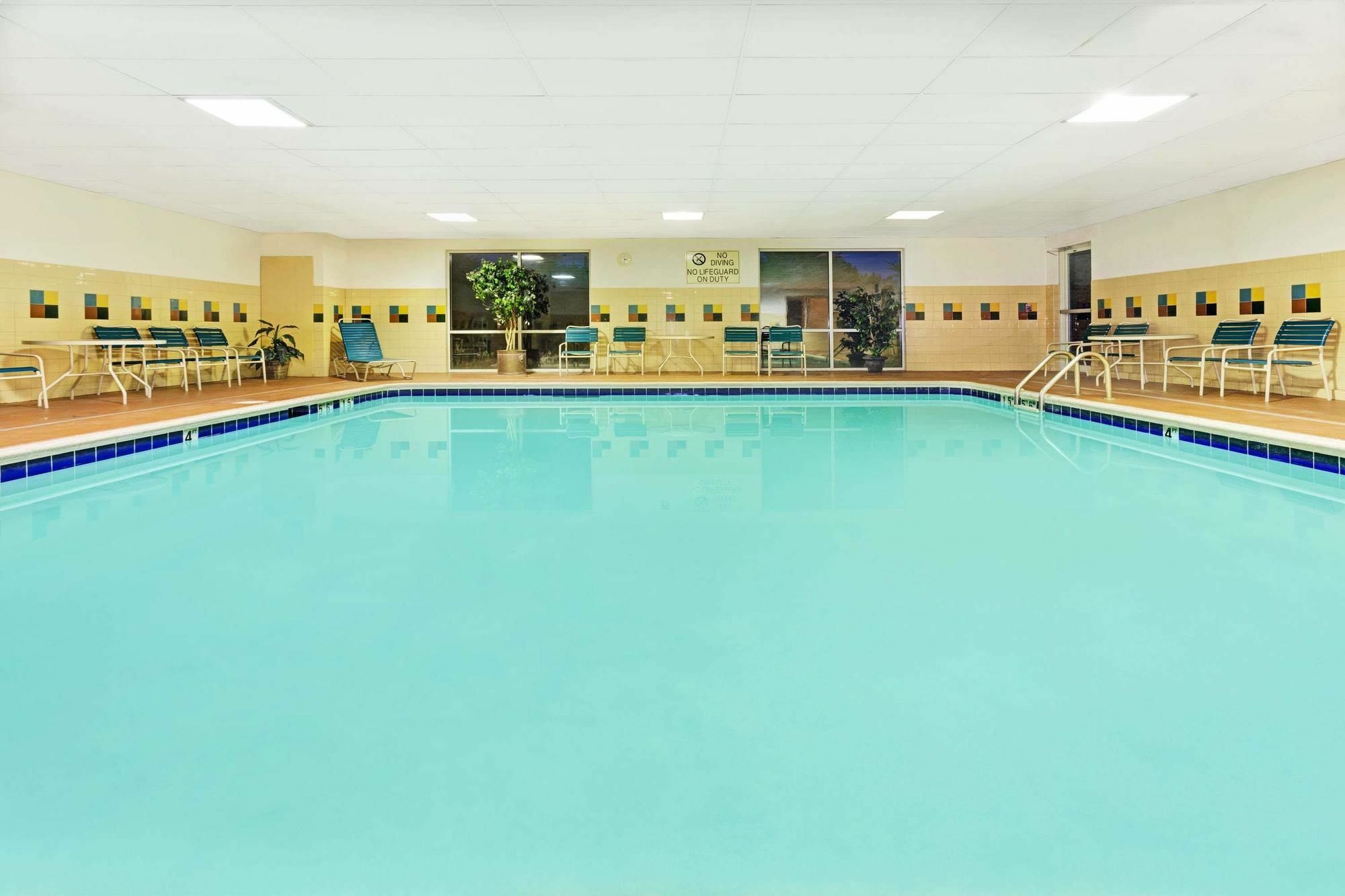 Quality Inn & Suites Wellington - Fort Collins Ngoại thất bức ảnh